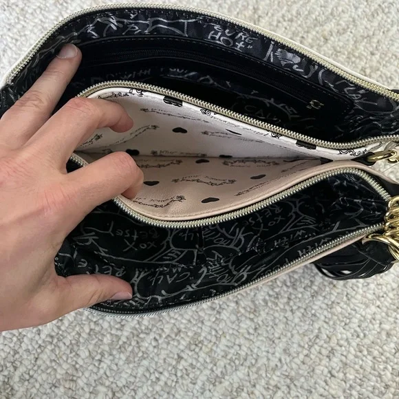 NWOT Betsey Johnson Convertible 2-n-1 Bag - Picture 8 of 13